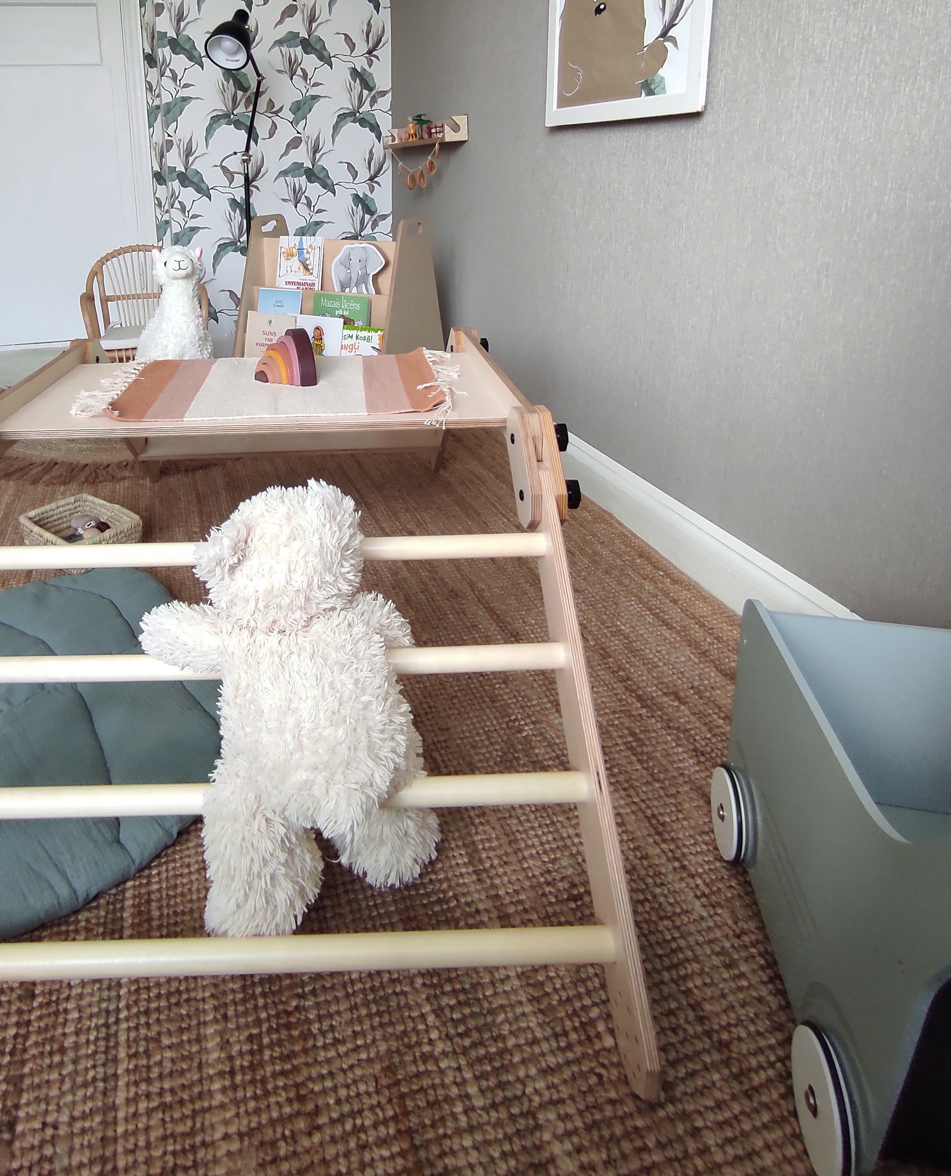 Montessori Climbing Set / Table / Drawing Board NABU