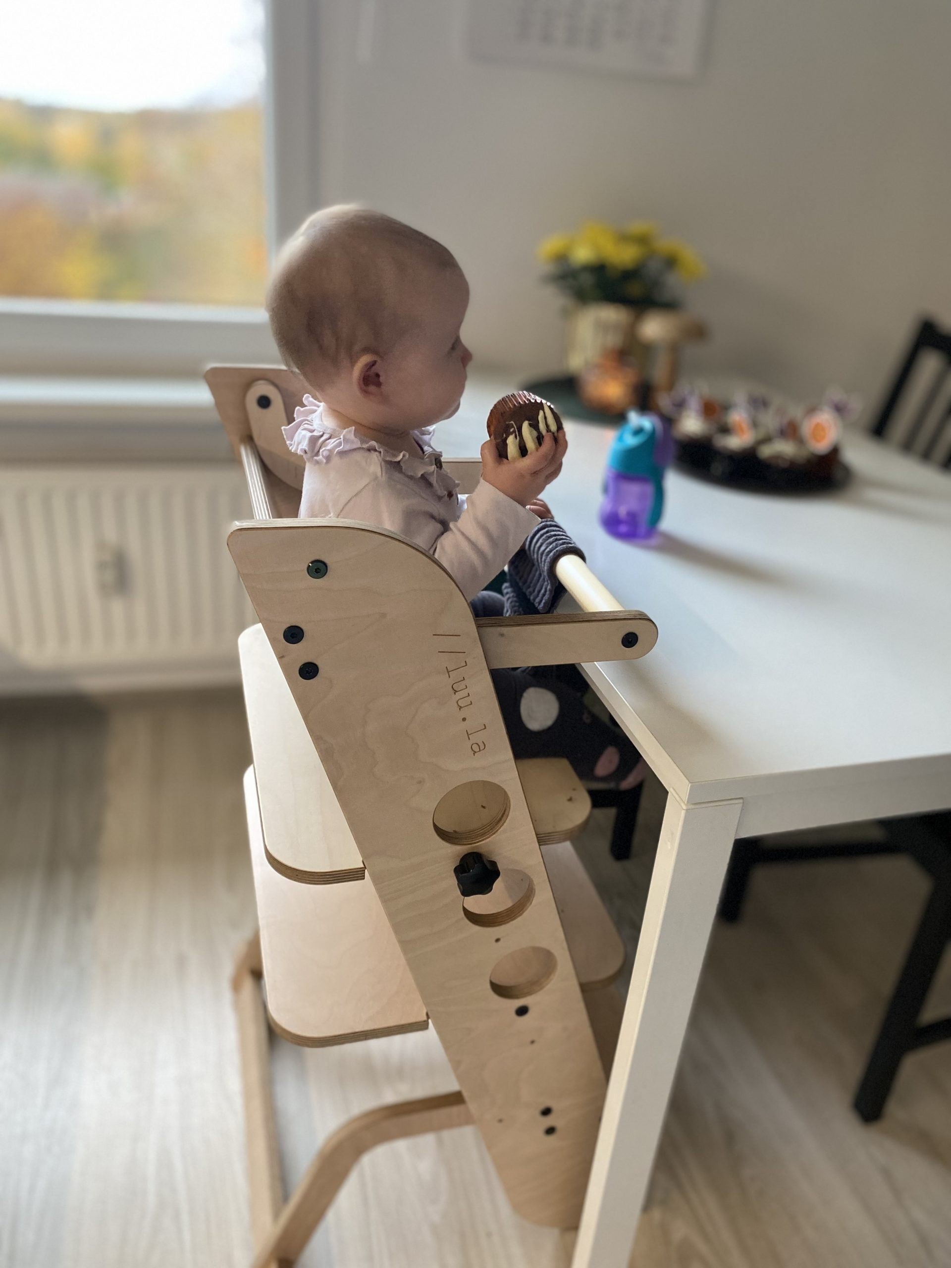 Montessori Learning Tower, Kitchen Helper - Louis